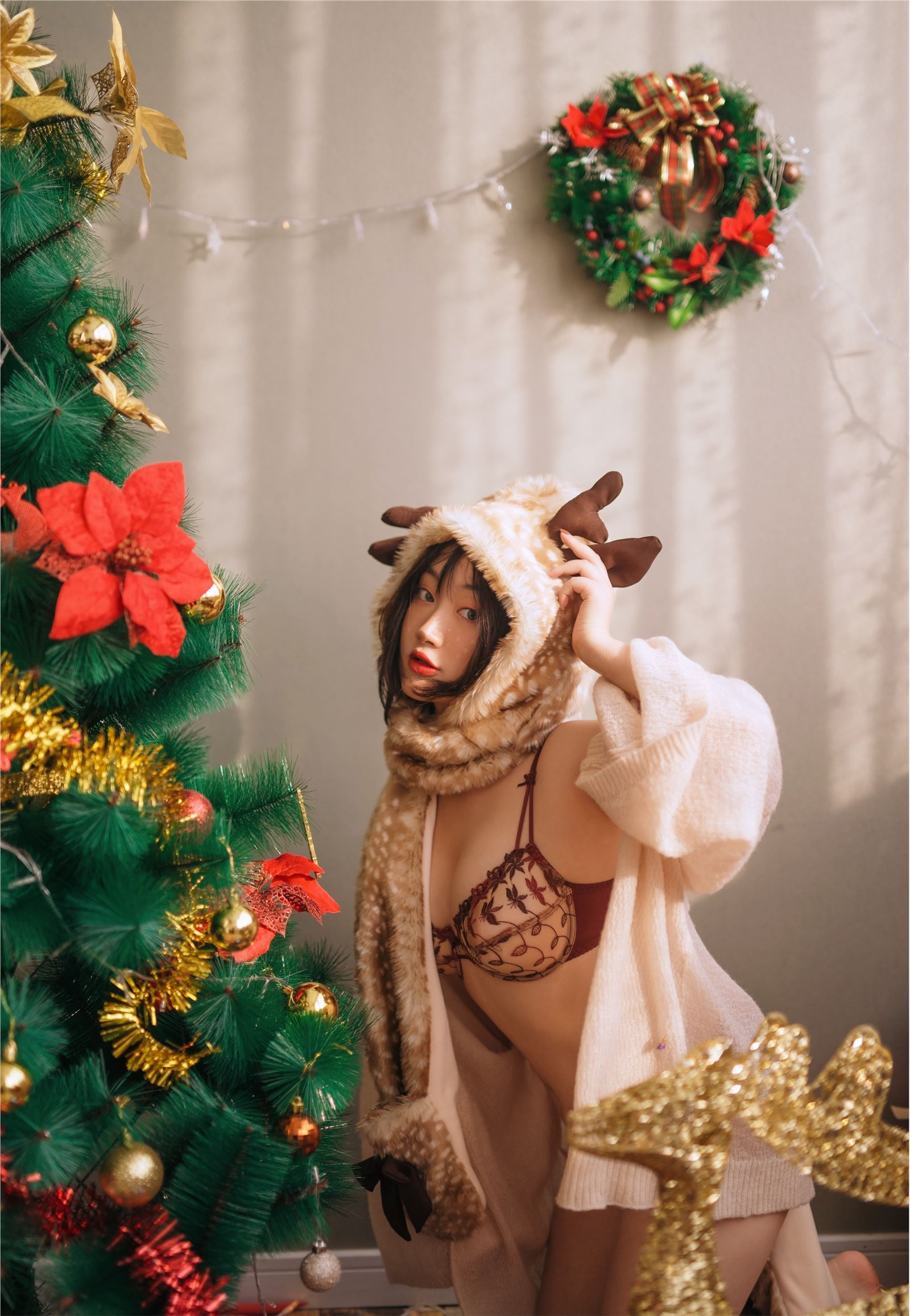 Model wild Lily Christmas(28)